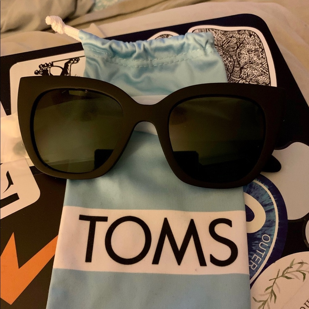 Toms Sydney sunglasses